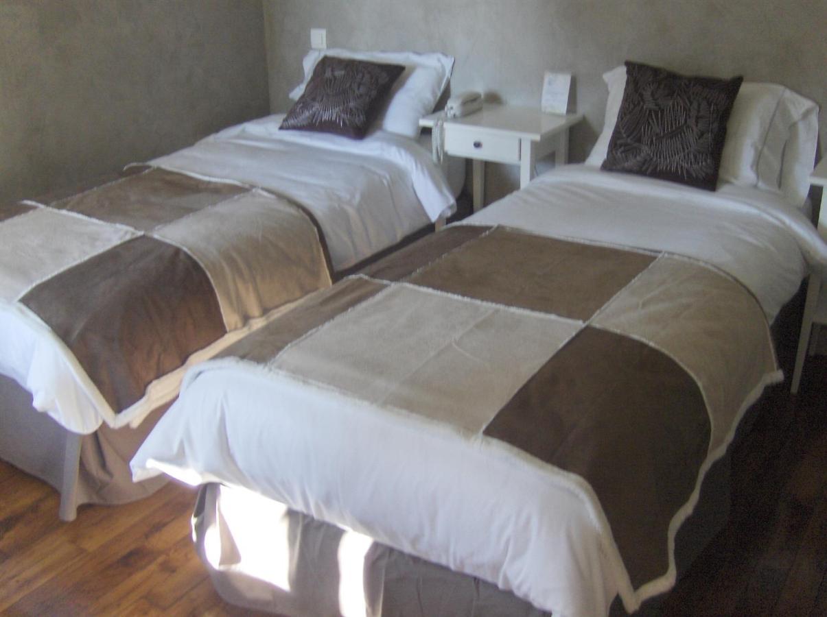 Hotel La Buissonniere Bannay  Luaran gambar